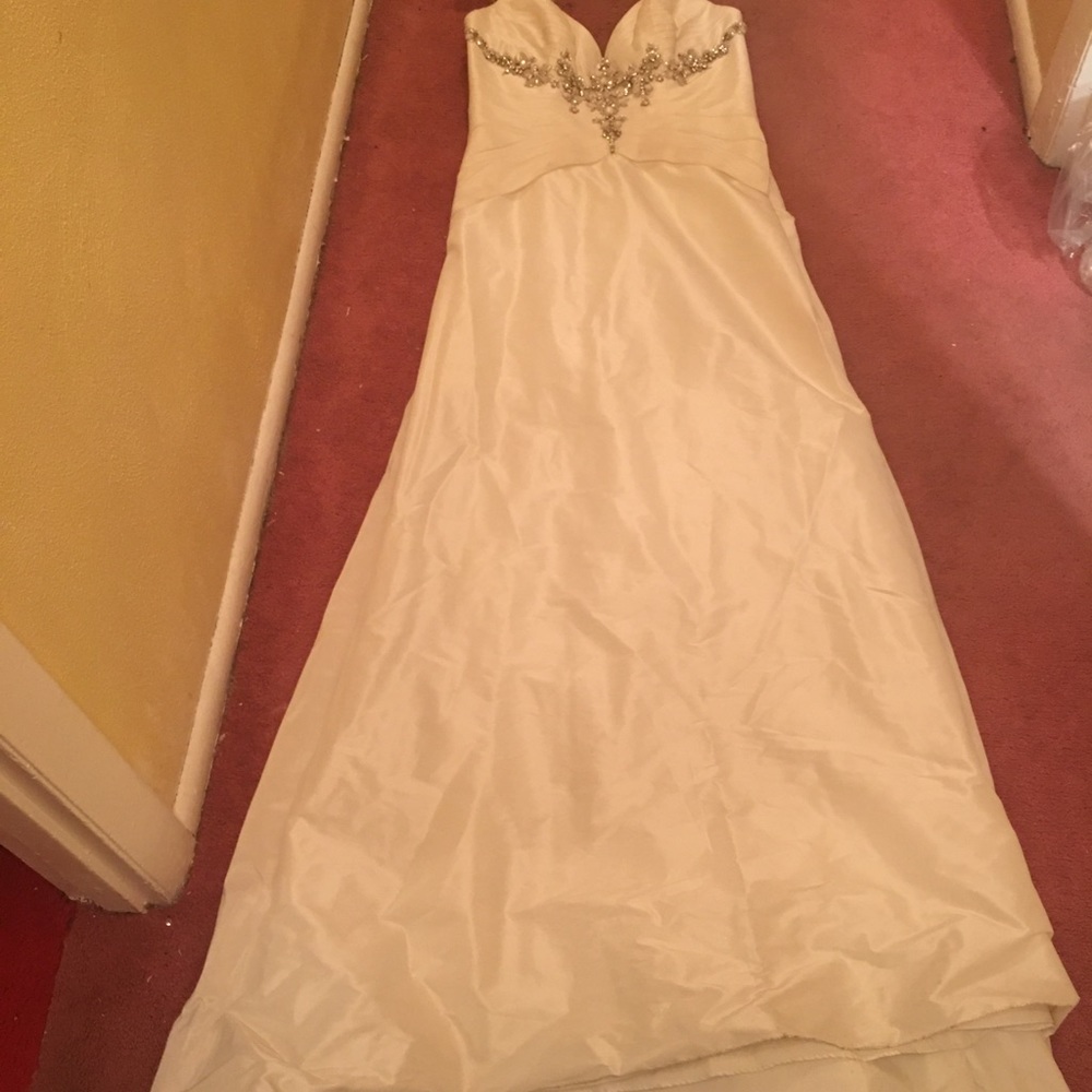 NWT White Satin Wedding Dress with Beading